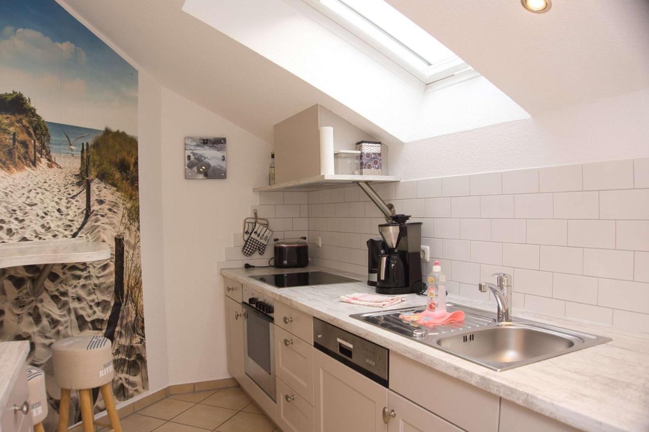 Balkon Mit Traumhaften Meerblick, Gratis Nutzung Vom Ahoi Erlebnisbad Und Sauna In Sellin Duenenhaus Fewo05 Goehren  Zewnętrze zdjęcie